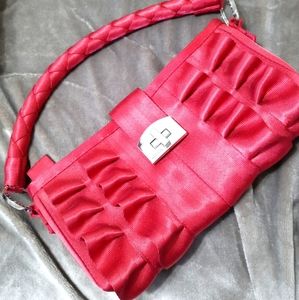 Seatbelt purse